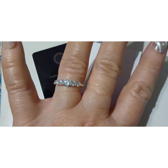 CERTIFIED Genuine Moissanite Diamond 1Ct Wedding/Anniversary Band Ring Sz 9 - Picture 4 of 9
